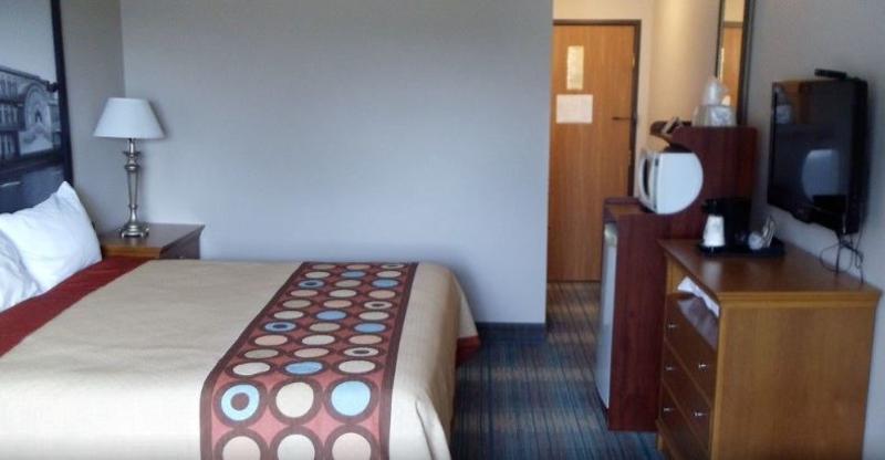 Hotel Super 8 By Wyndham Shenandoah Zewnętrze zdjęcie